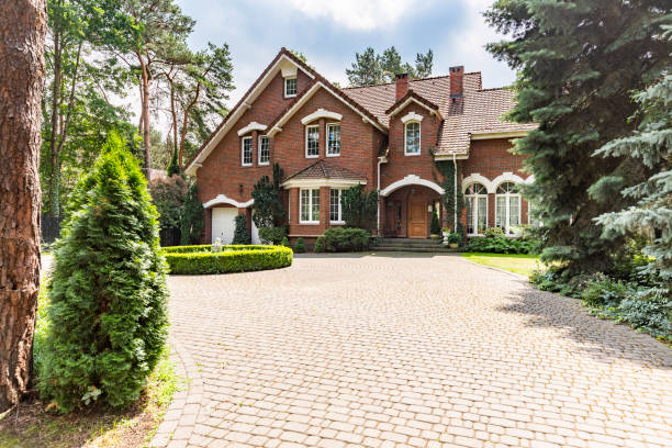 Best Professional Driveway Pavers  in Rlborough, MA